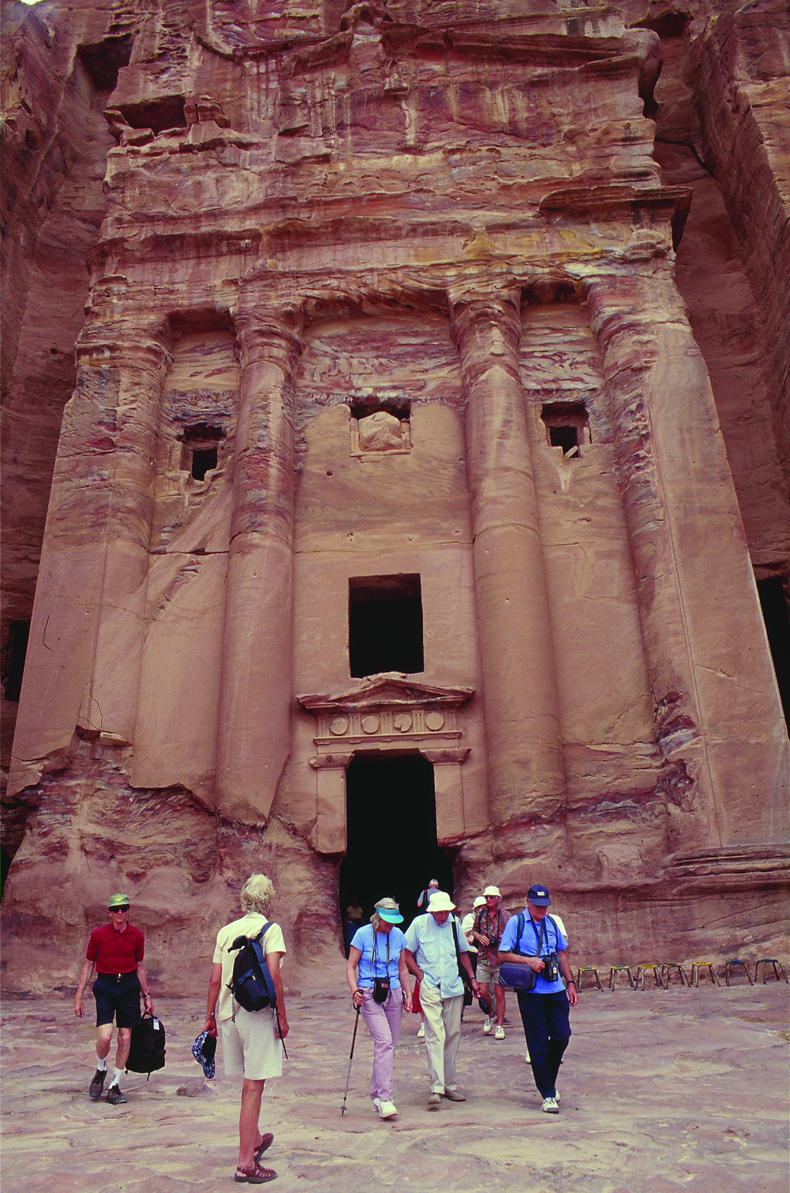 jordan tours petra tombs 230 20170420 1493520377