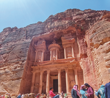 Petra witnesses increased tourist flow